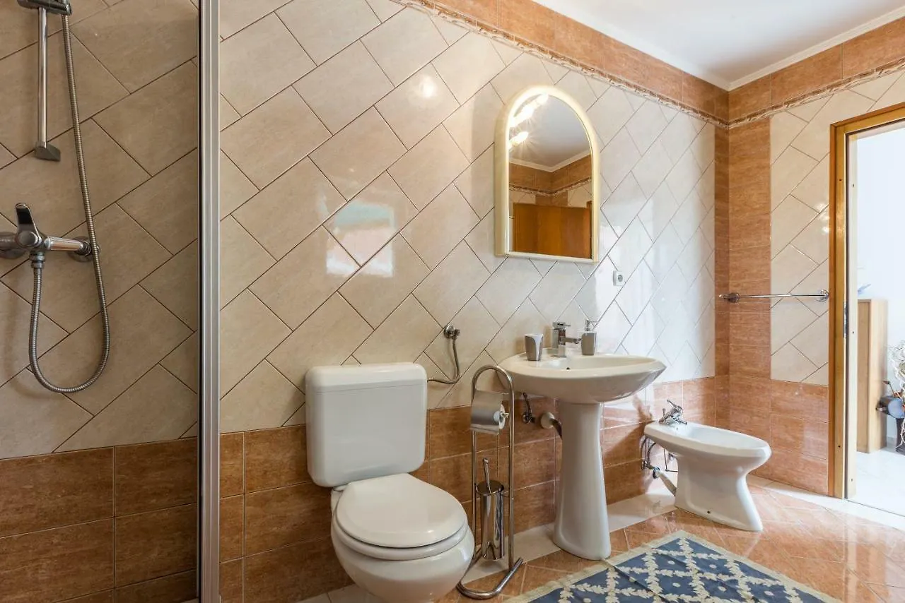 Apartment Macan Bale