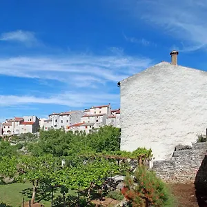 4* Otel La Grisa